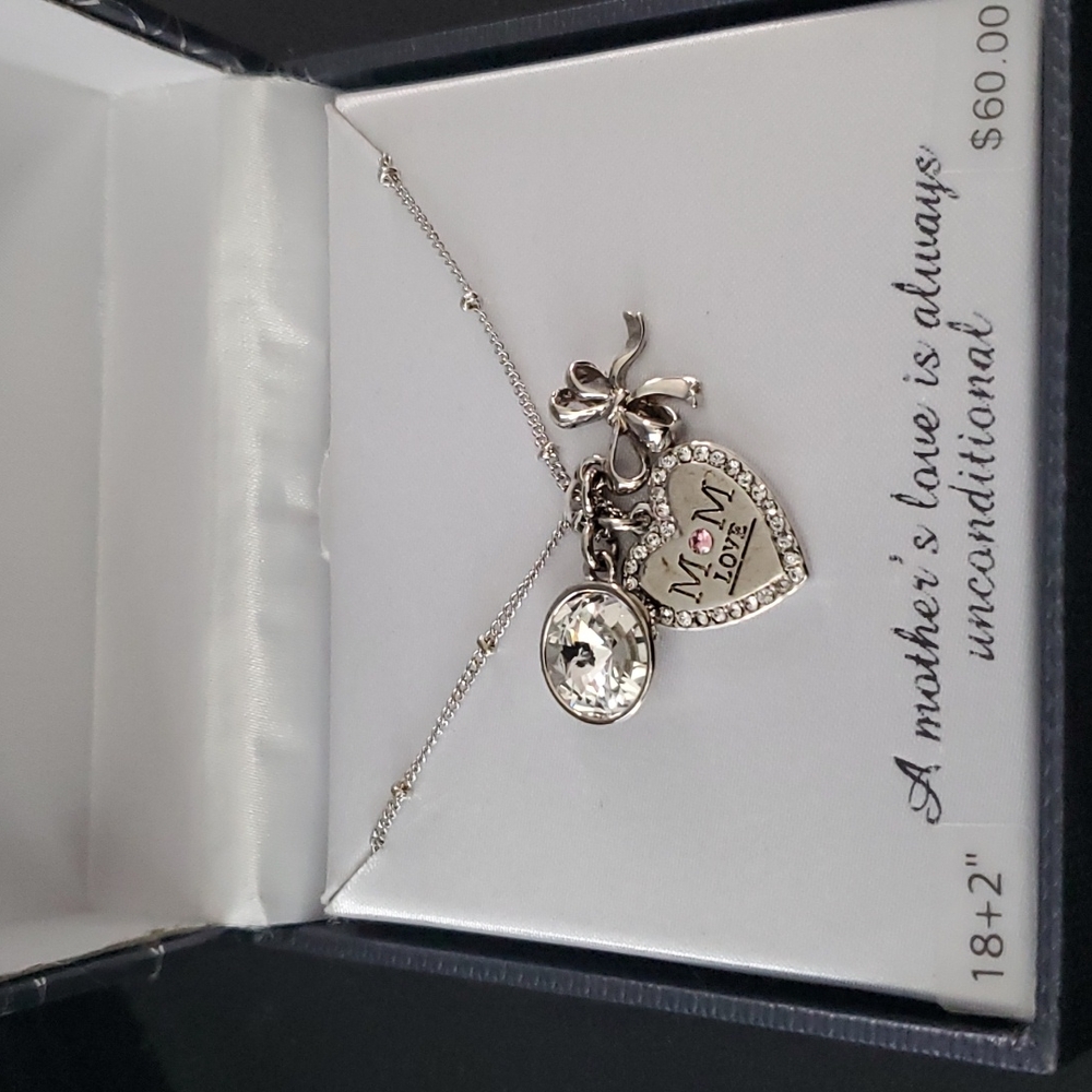 Charming "A Mother's Love is Always Unconditional"